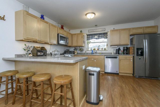 1135 White Rock AVENUE, Waukesha, WI 53186