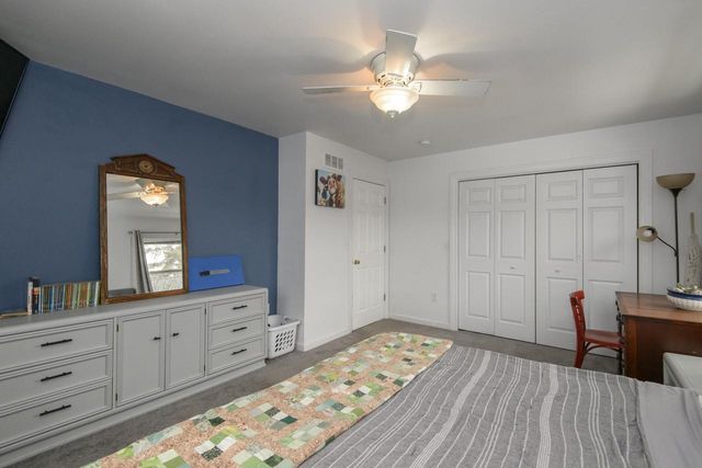 1135 White Rock AVENUE, Waukesha, WI 53186