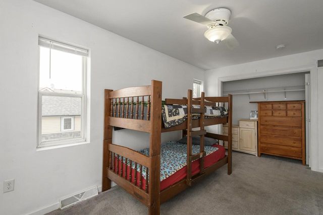 1135 White Rock AVENUE, Waukesha, WI 53186