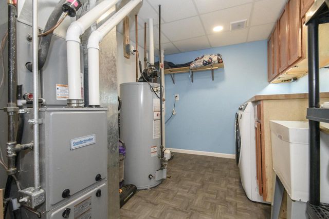 1135 White Rock AVENUE, Waukesha, WI 53186