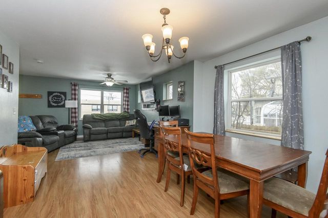 1135 White Rock AVENUE, Waukesha, WI 53186