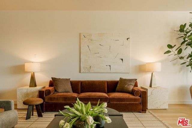 702 N Doheny Drive TH12, West Hollywood, CA 90069