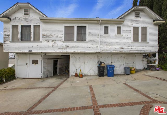 966 W Kensington Road, Los Angeles, CA 90026