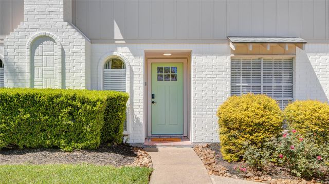 13003 Rolling Valley Drive, Cypress, TX 77429