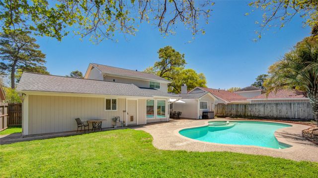 13003 Rolling Valley Drive, Cypress, TX 77429