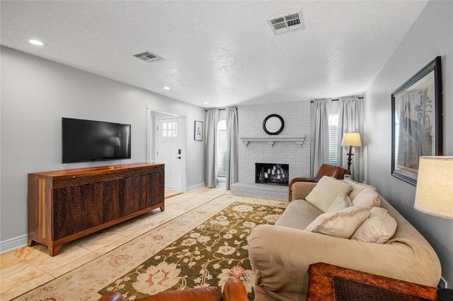 13003 Rolling Valley Drive, Cypress, TX 77429