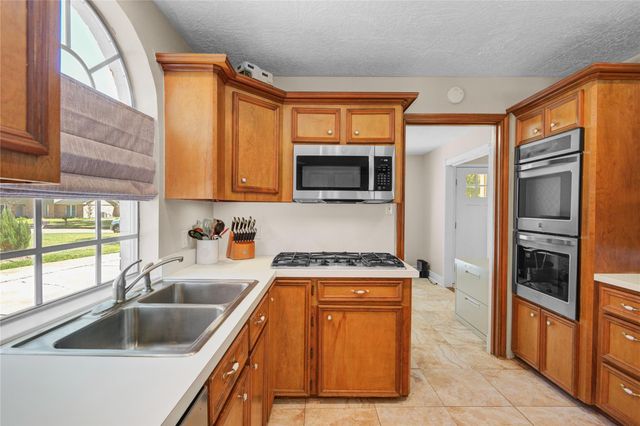 13003 Rolling Valley Drive, Cypress, TX 77429