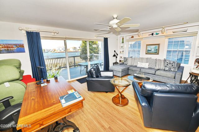 77 Bay Point Harbour, Point Pleasant, NJ 08742