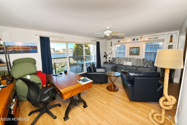 77 Bay Point Harbour, Point Pleasant, NJ 08742