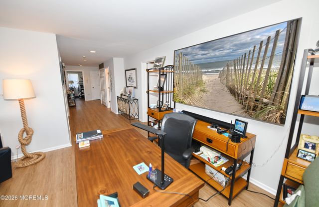 77 Bay Point Harbour, Point Pleasant, NJ 08742