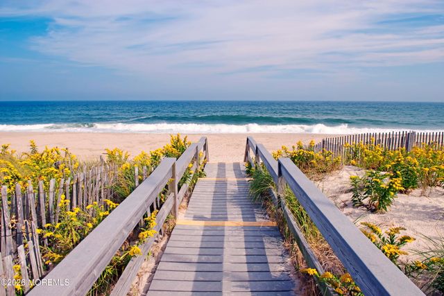 77 Bay Point Harbour, Point Pleasant, NJ 08742