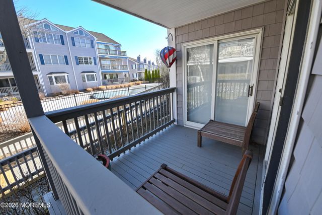 77 Bay Point Harbour, Point Pleasant, NJ 08742