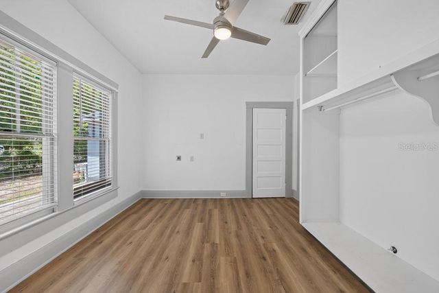 6020 N FLORA VISTA AVENUE, Tampa, FL 33604