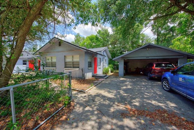 6020 N FLORA VISTA AVENUE, Tampa, FL 33604