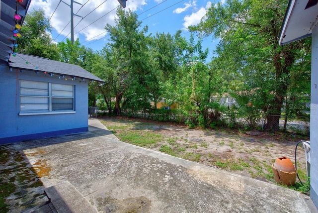 6020 N FLORA VISTA AVENUE, Tampa, FL 33604