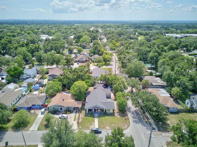 6020 N FLORA VISTA AVENUE, Tampa, FL 33604