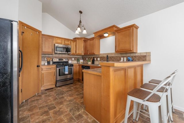 502 W 56th, Wichita, KS 67217