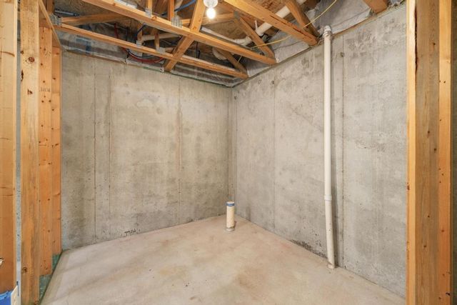 502 W 56th, Wichita, KS 67217