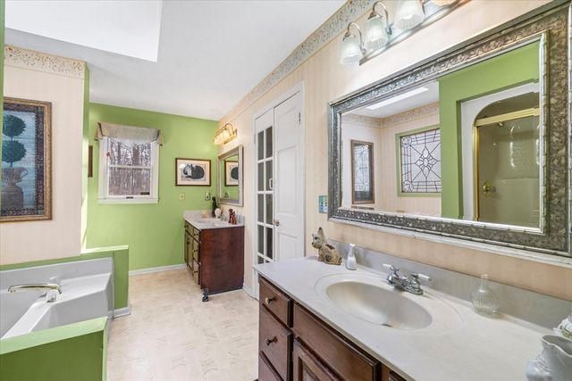 1444 Thrasher Hills Drive, Dalton, GA 30721