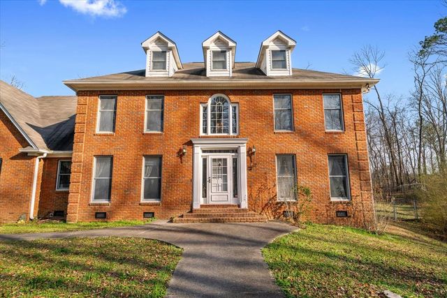 1444 Thrasher Hills Drive, Dalton, GA 30721