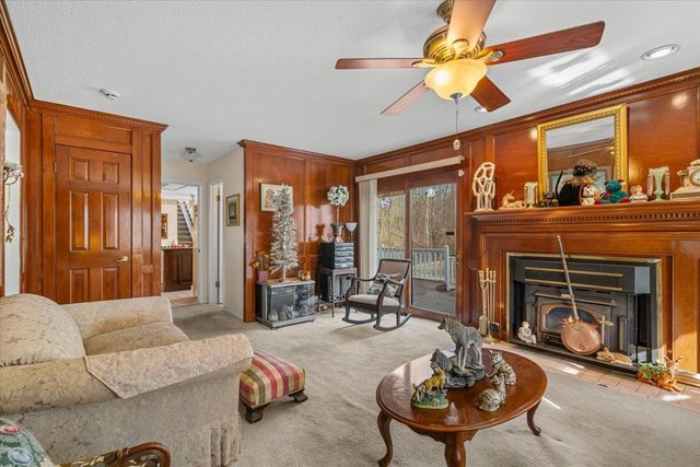 1444 Thrasher Hills Drive, Dalton, GA 30721