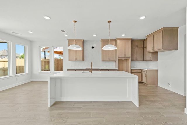 31518 Meadow Run Lane, Fulshear, TX 77423