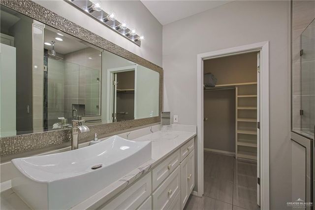2006 S Villa Real Drive, Pharr, TX 78577