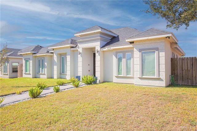 2006 S Villa Real Drive, Pharr, TX 78577