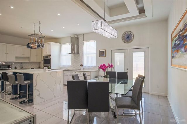 2006 S Villa Real Drive, Pharr, TX 78577
