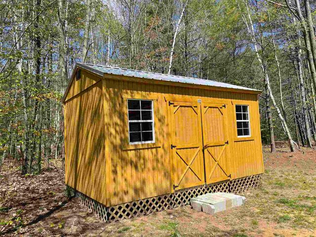 21 Valley Drive, Belmont, NH 03220