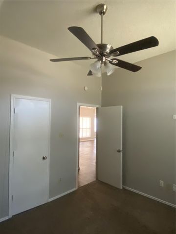 825 Springfield Drive, Cedar Hill, TX 75104