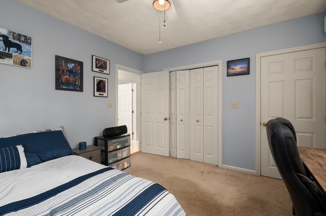 20 Hemlock Rd, Tewksbury, MA 01876