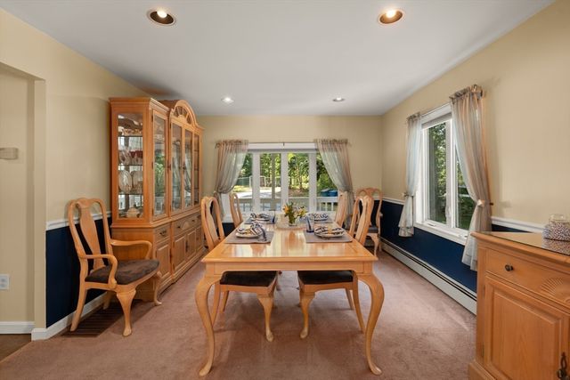 20 Hemlock Rd, Tewksbury, MA 01876