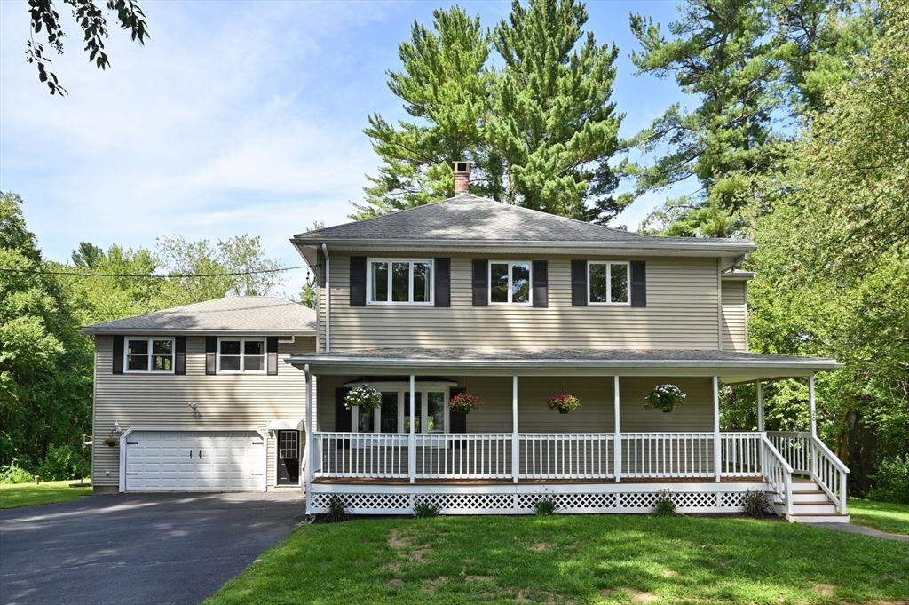 20 Hemlock Rd, Tewksbury, MA 01876