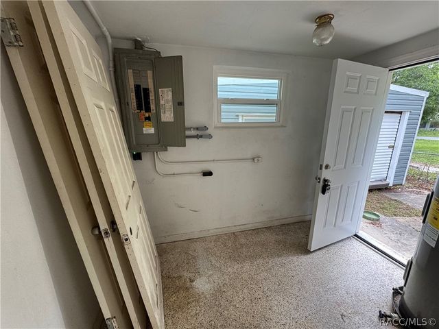 25 W Lemon Street, Beverly Hills, FL 34465