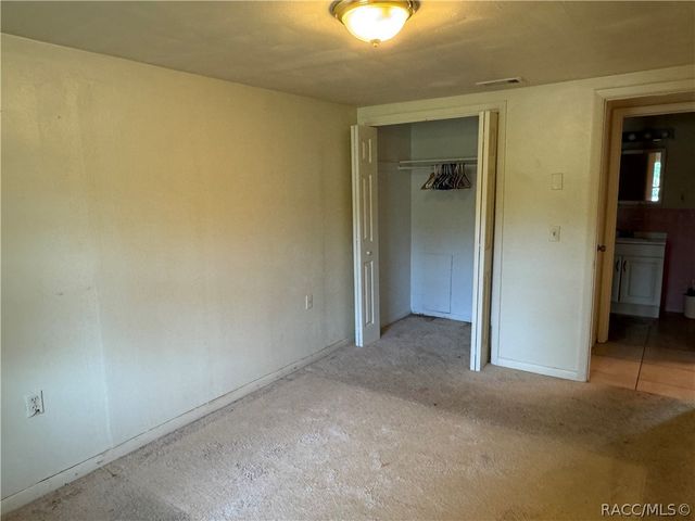 25 W Lemon Street, Beverly Hills, FL 34465