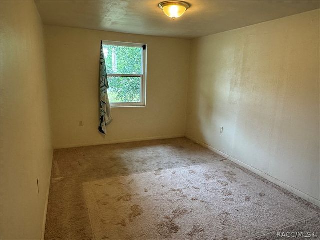 25 W Lemon Street, Beverly Hills, FL 34465