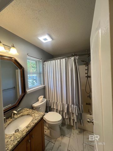 2557 Santa Rosa Drive, Lillian, AL 36549