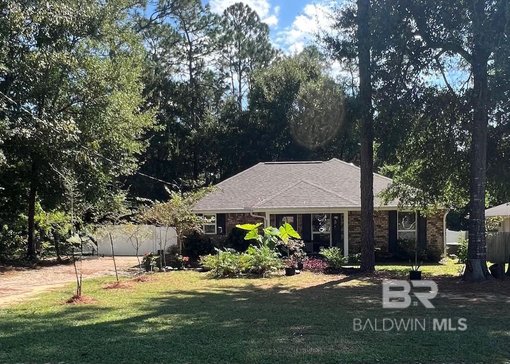 2557 Santa Rosa Drive, Lillian, AL 36549