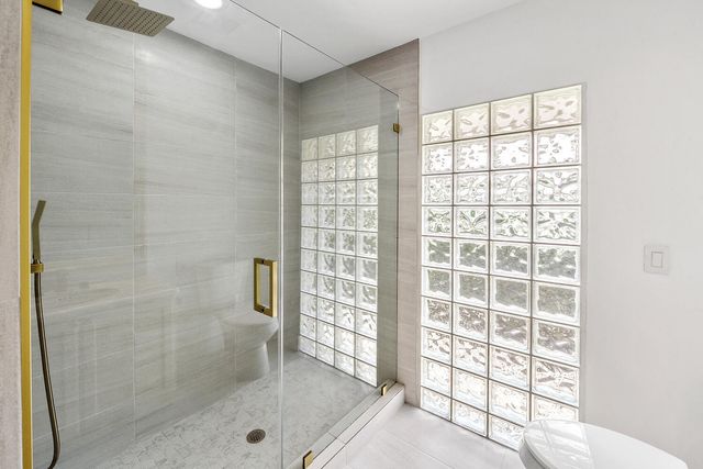 3185 St James Drive, Boca Raton, FL 33434