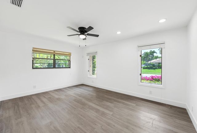 3185 St James Drive, Boca Raton, FL 33434