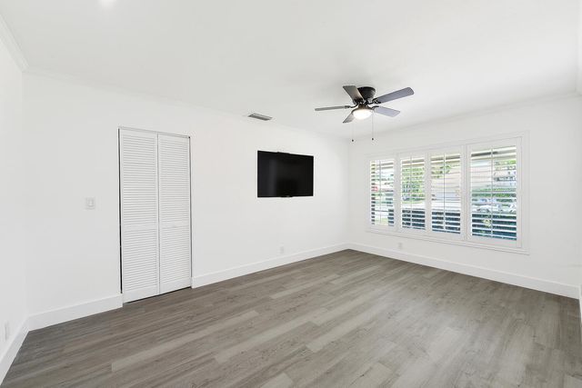 3185 St James Drive, Boca Raton, FL 33434