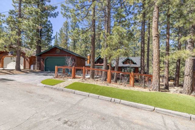 1121 Elmwood Place, Big Bear City, CA 92314