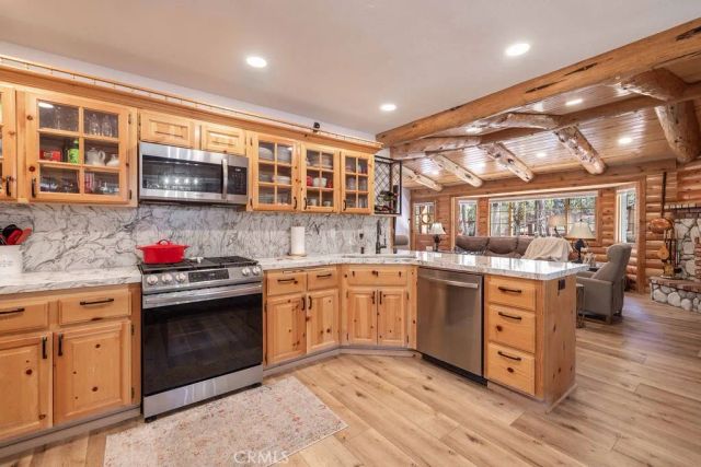 1121 Elmwood Place, Big Bear City, CA 92314