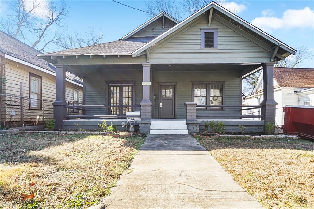 1050 Lawton SW Avenue, Atlanta, GA 30310