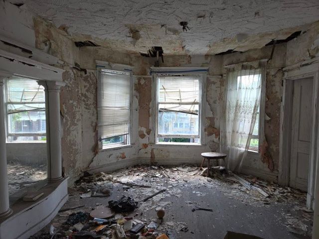 7137 S CARPENTER Street, Chicago, IL 60621