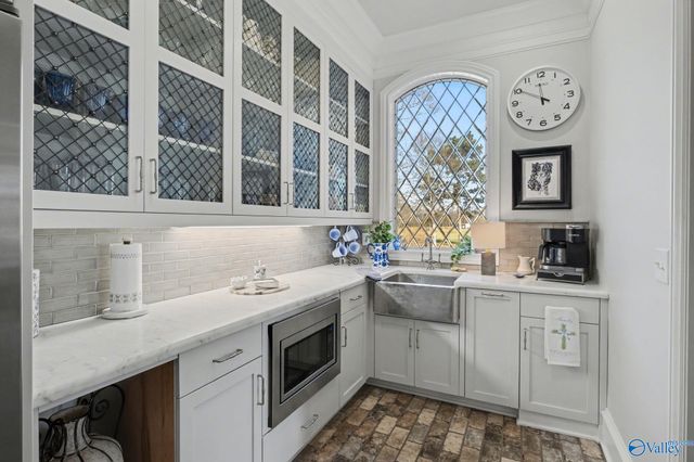 1390 Old Highway 431, Owens Cross Roads, AL 35763