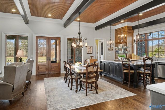 1390 Old Highway 431, Owens Cross Roads, AL 35763