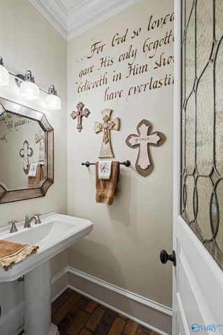 1390 Old Highway 431, Owens Cross Roads, AL 35763