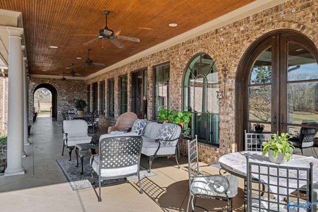 1390 Old Highway 431, Owens Cross Roads, AL 35763